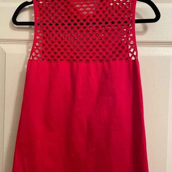 VENUS Vibrant red & stretchy w/gorgeous detail in front/back.NWOT XL - Picture 3 of 3